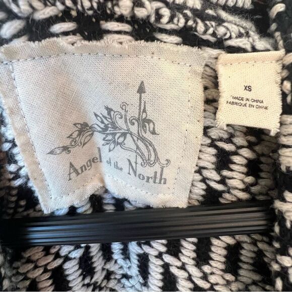 Angel of the North Anthropologie Roenne Wool Blend Sweater Vest - Picture 5 of 9